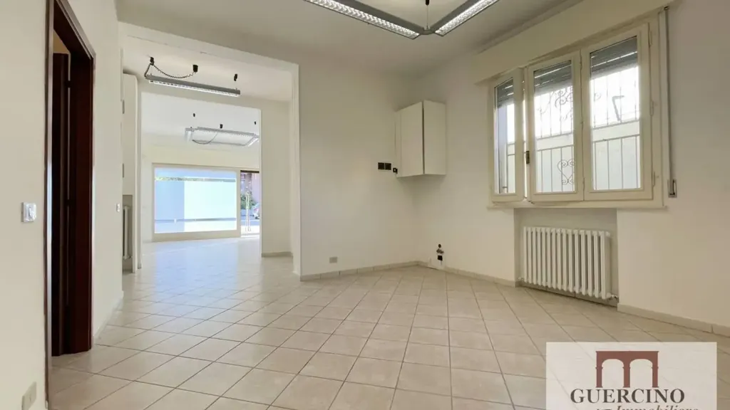 hallway_entrance