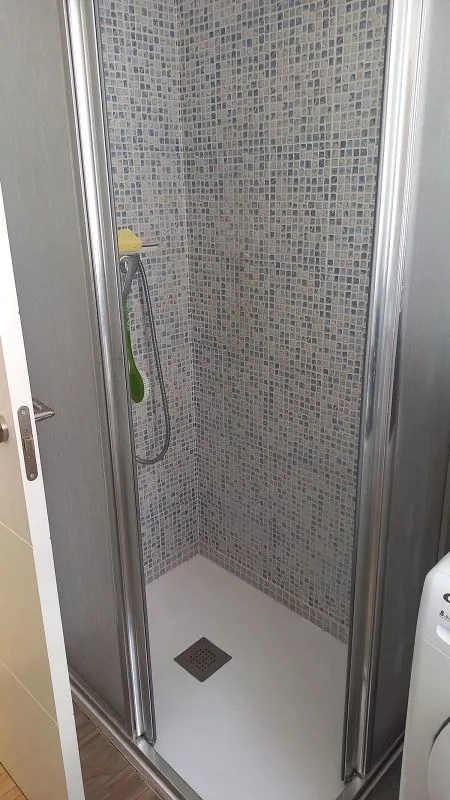 Salles de bain - TWO-Bedroom Flat with Terrace in Zubia