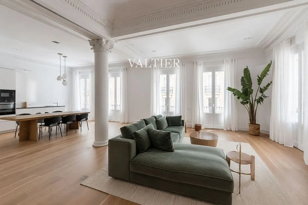 Elutuba - Apartment with Pool in Salamanca, Madrid