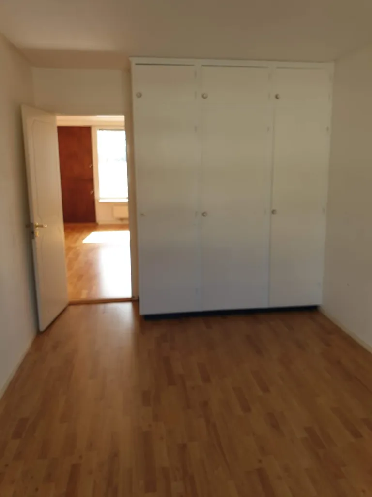 other_room