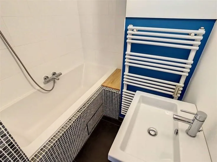 Salles de bain - Appartement à Bost, Tienen, près de Kennedypark
