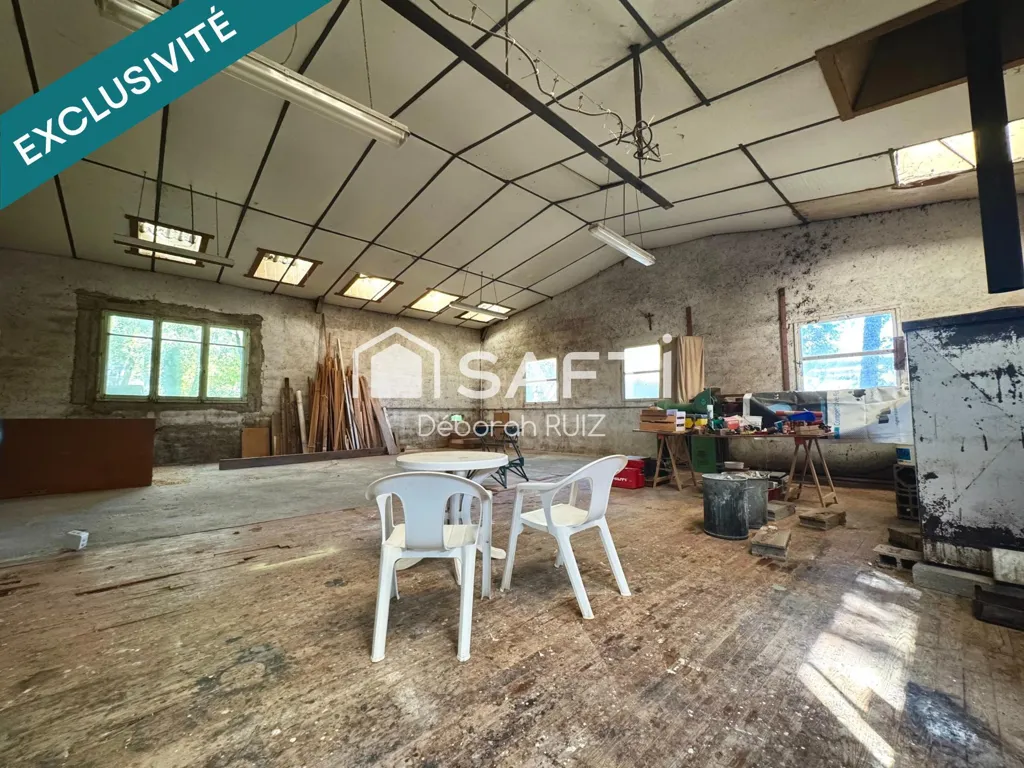 Stanze - House with Large Workshop in Quiet Area