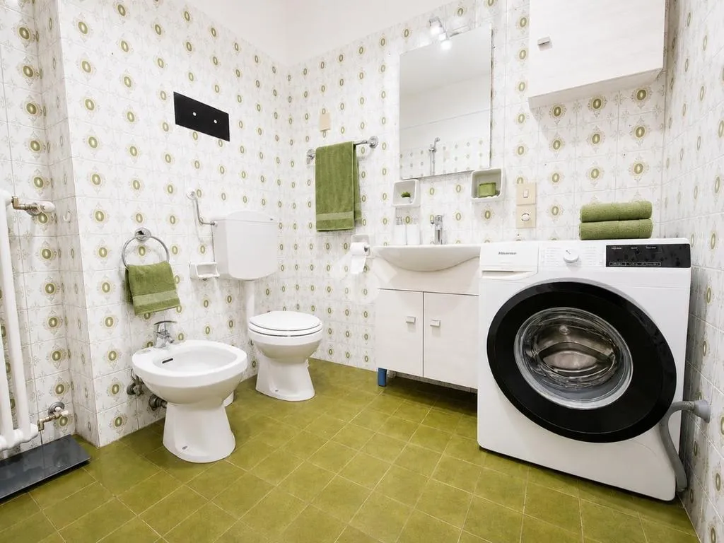 Bagni - Bilocale with West Terrace in Cassola