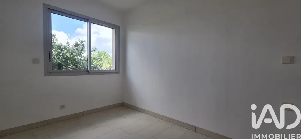 Rooms - Spacious House with Garden in Volesvres