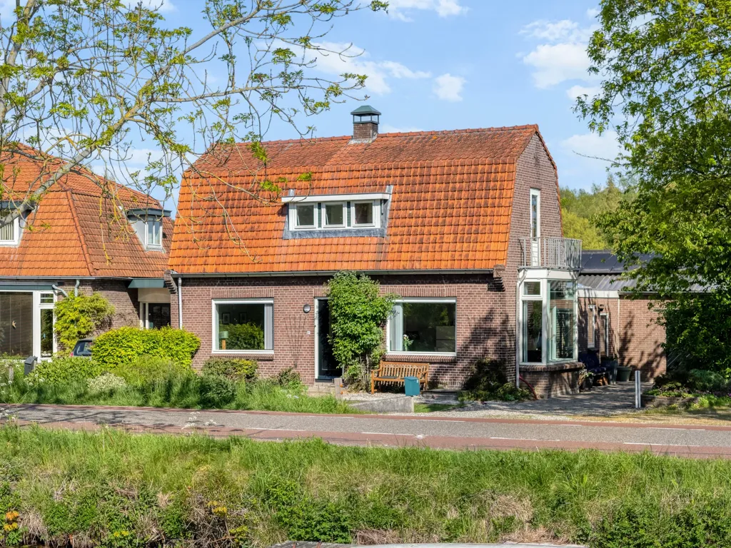 Esterno - Charming 1910 House with Water View in Vecht