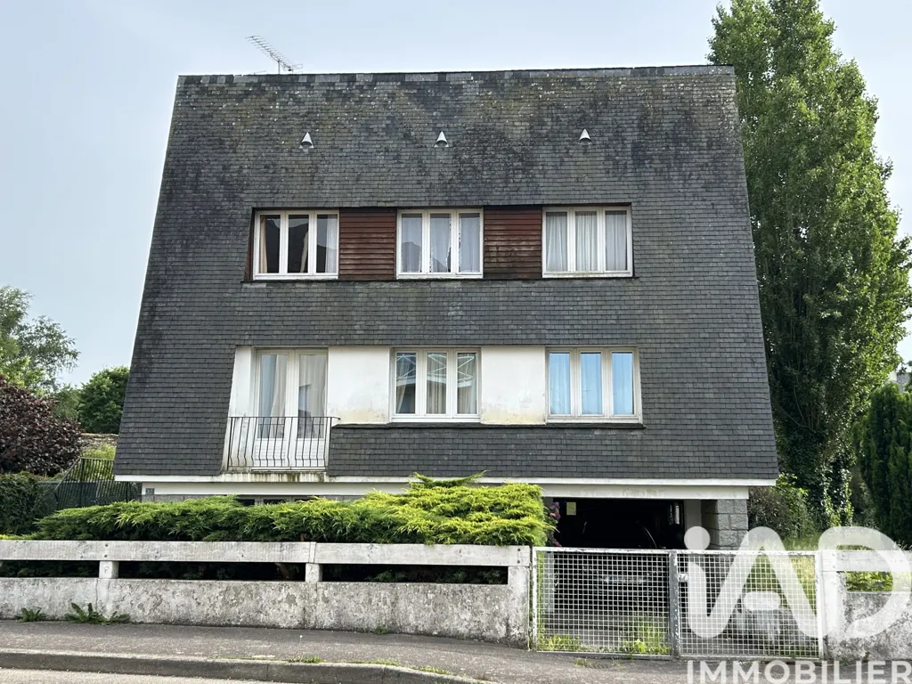 Exterior - Original Architectural House with Garden in Ploermel
