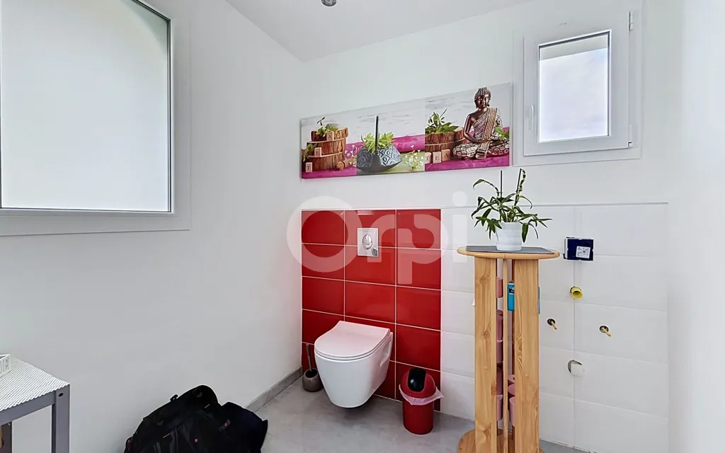 Salles de bain - Maison avec Piscine au Centre-Bourg de Plourin