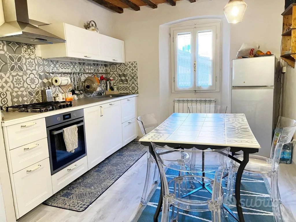 Köök - Rustic Tuscan-Style Flat in San Giovanni Valdarno