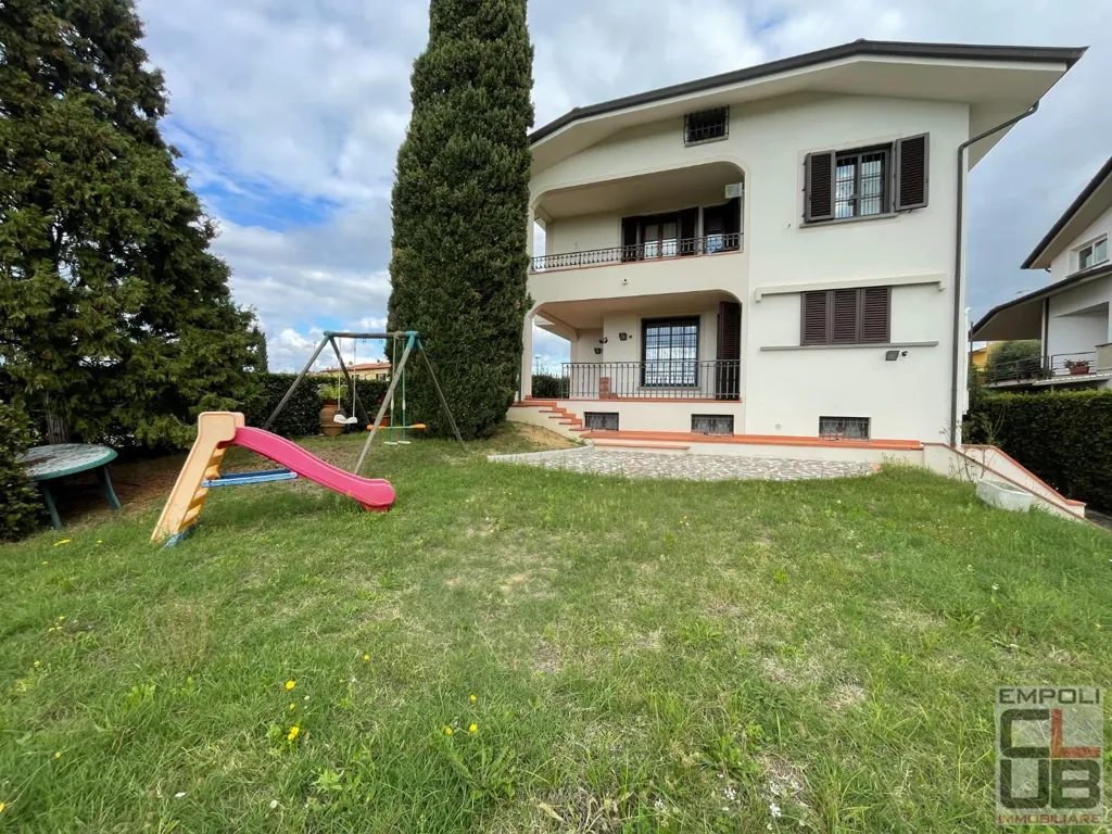 Aed - Bifamiliar Villa with Garden in Cerreto Guidi
