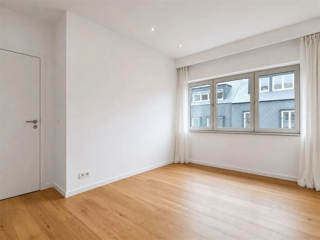 Rooms - Triplex Apartment with Terrace in Uccle