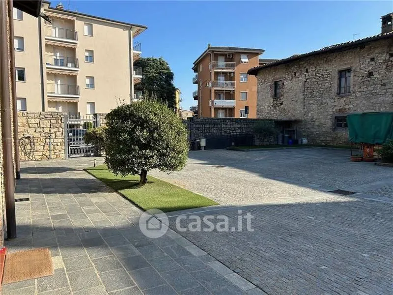 Garden - Restored Rustico with Garden in Grumello del Monte