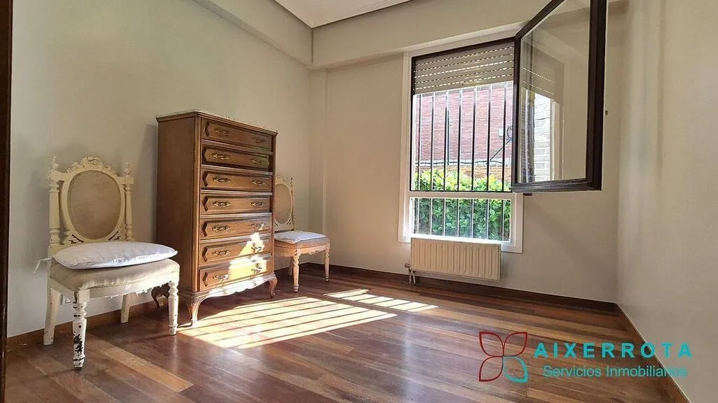 Bedrooms - Ground Floor Flat with Garden in Algorta, Getxo
