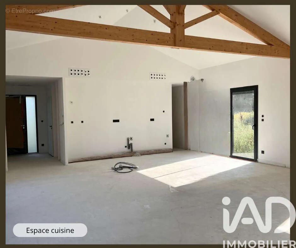 5-room house in Villeneuve-Les-Lavaur