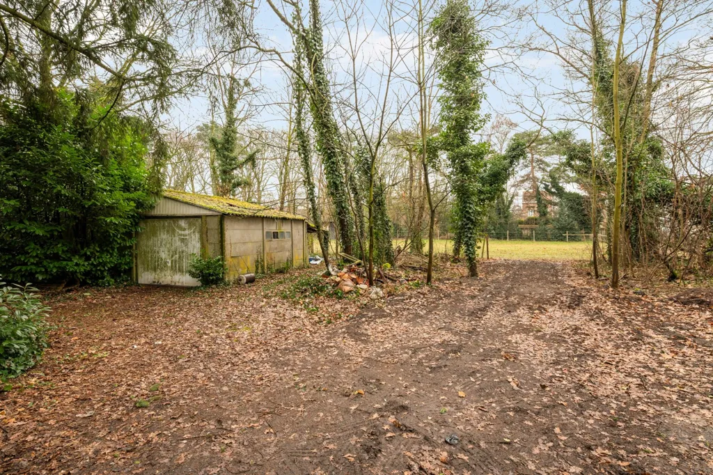 Jardin - Maison à Renover avec Jardin à Genk