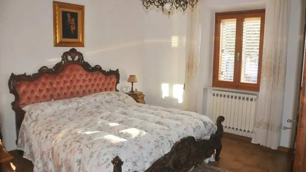 Bedrooms - Terra Tetto with Solar Panels in Rosignano Marittimo