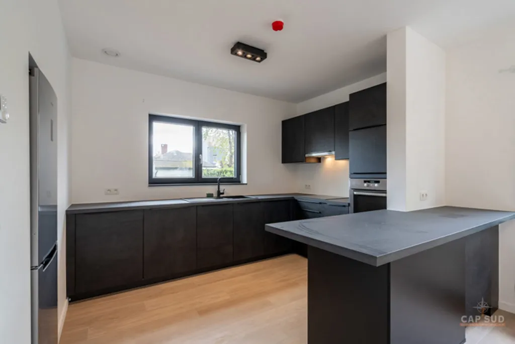 Kitchen - Bright House with South Terrace in Waterloo