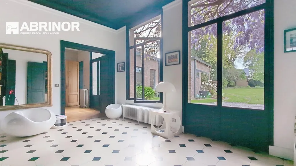 hallway_entrance