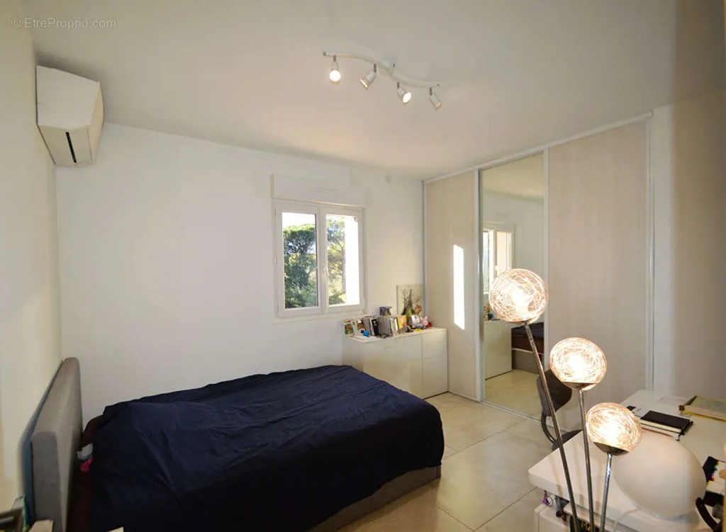 Chambres - Villa Néo-Provençale avec Piscine à Saint-Raphaël