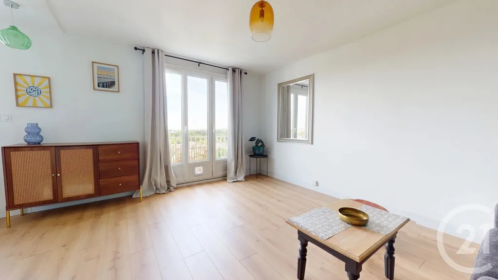 Elutuba - 1-Bedroom Flat with Balcony in Saint-Herblain