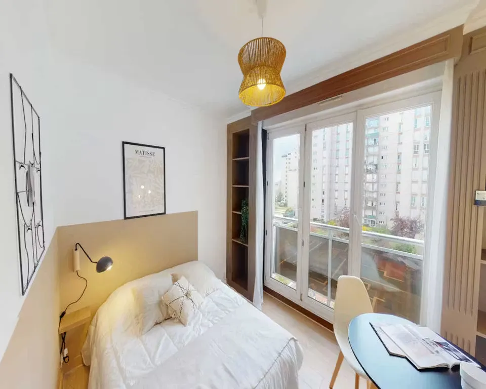 Chambres - Chambre avec Équipements à Asnières-sur-Seine