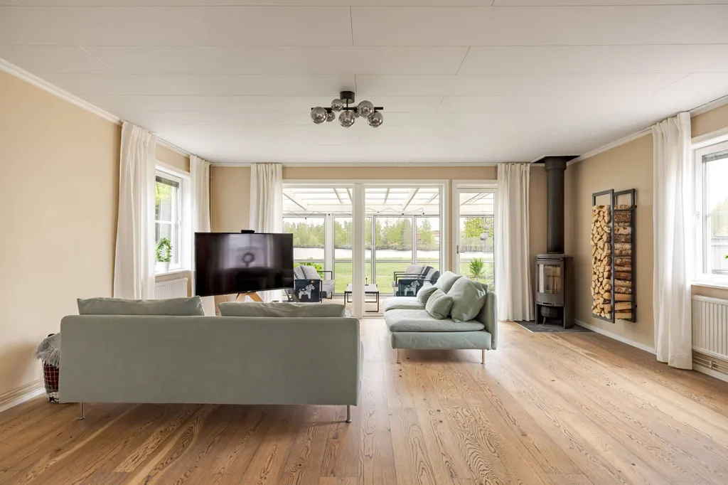 Séjour - Villa with Lake View in Falun