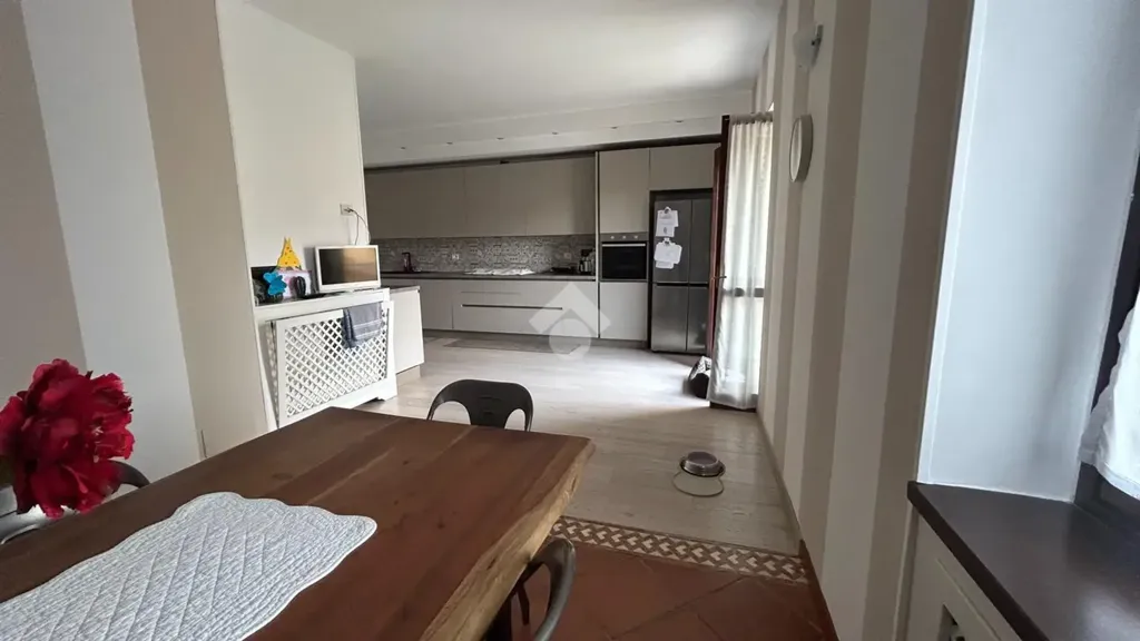 Salle à manger - Independent House with Balcony in Samone