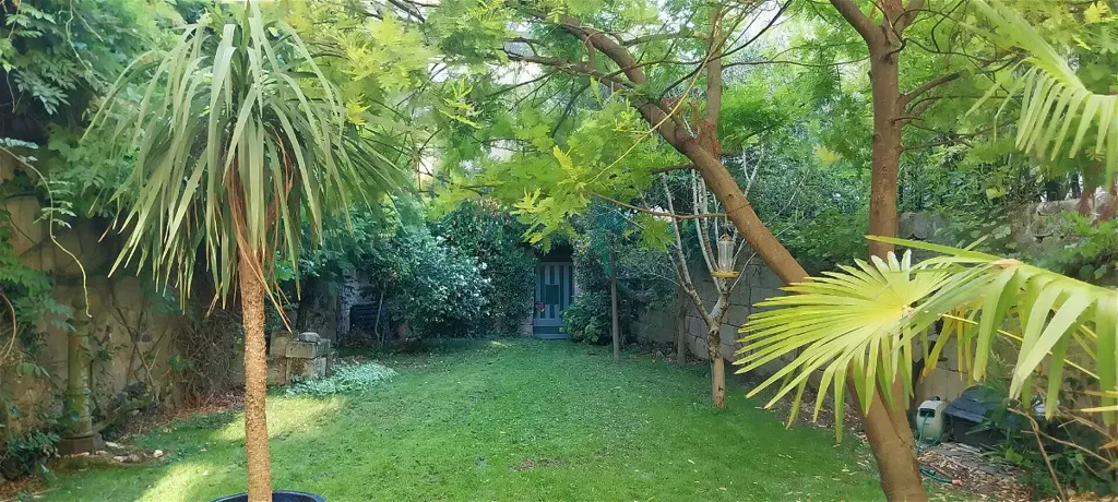 Maison 9 pièces à Libourne