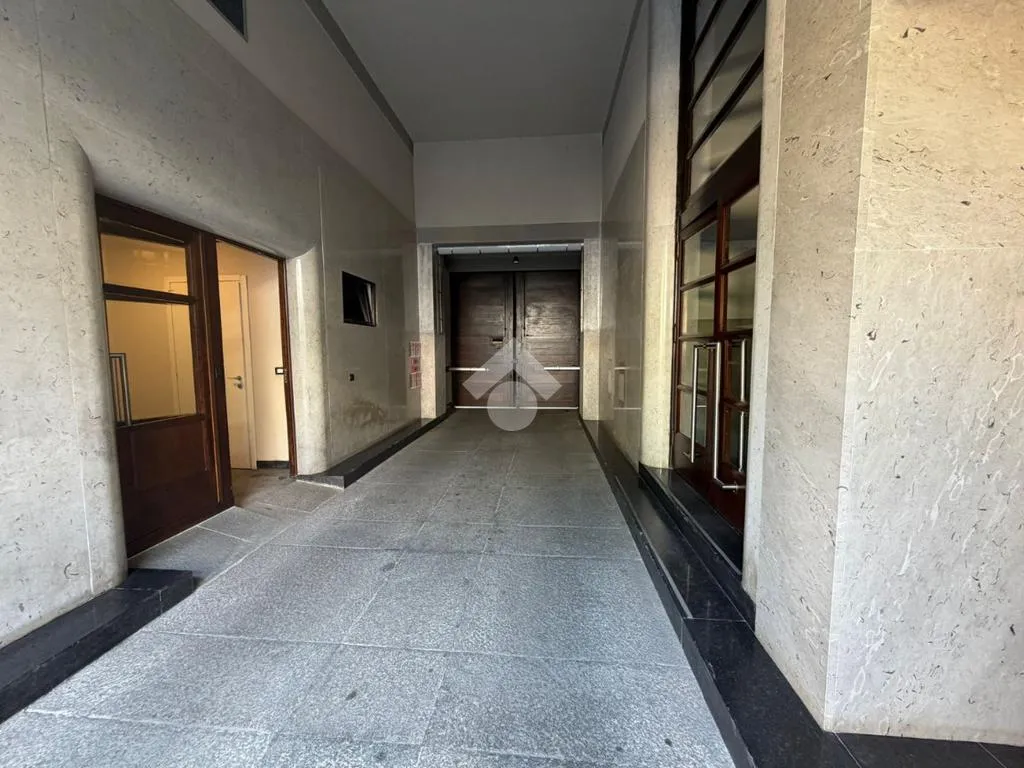 Esik - Parking Space in Central Torino