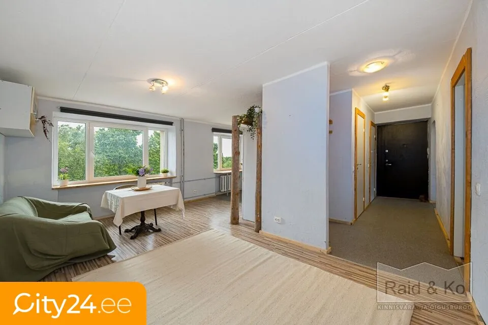 Bedrooms - Spacious 4-Bedroom Apartment with Forest View in Ruumu