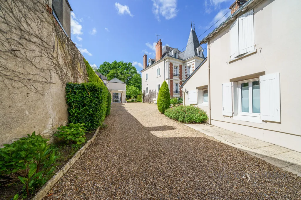 Extérieur - Domaine Historique avec Vue sur Château à Amboise