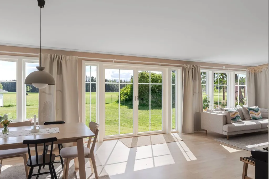 Maison 6 pièces à Tibro kommun