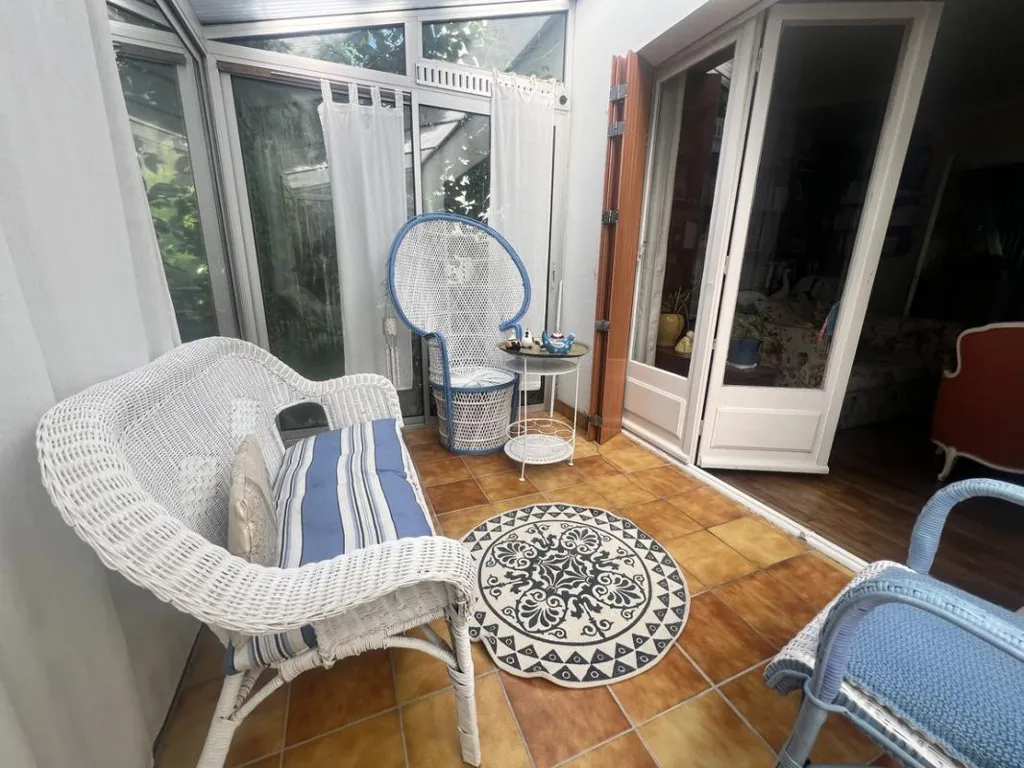 Terrace - 1950s House with Garden in Lanveur