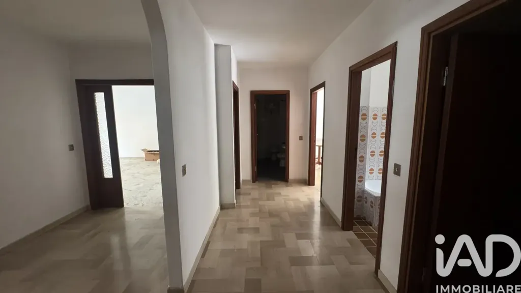 Esik - Apartment to Renovate in San Benedetto del Tronto