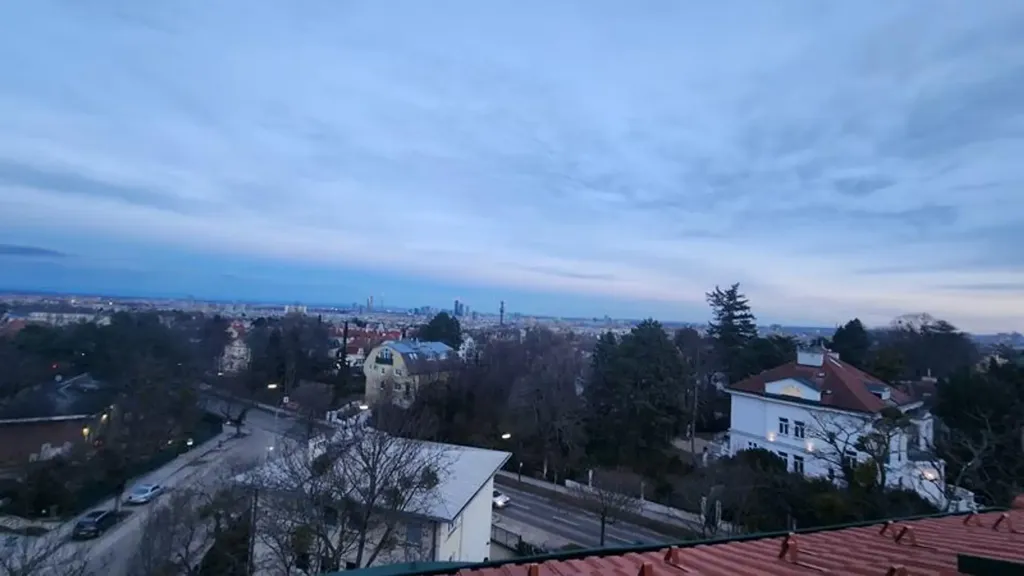 Loft with View in Green Residential Area, Vienna