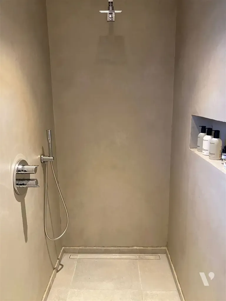 Salles de bain - Penthouse avec Deux Terrasses au Centre de Herk-De-Stad