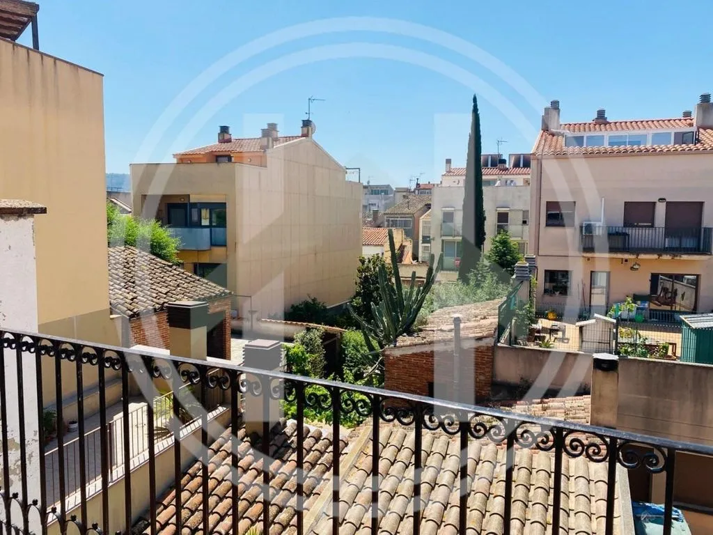 Balcon - Historic House with Garden in Cardedeu Centre