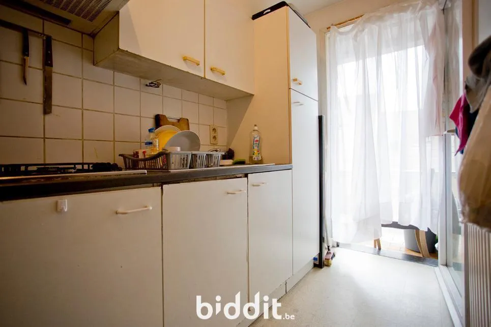 Cuisine - Appartement avec Garage et Balcon à Roulers