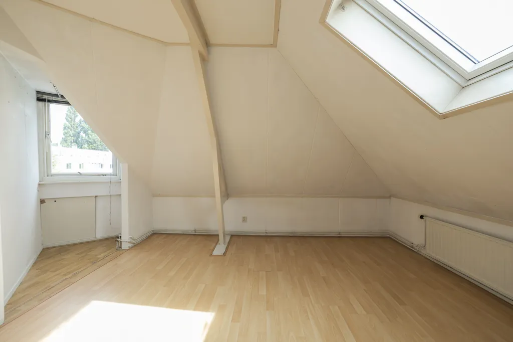 Pièces - Charming Maisonette with Balcony in Leiden
