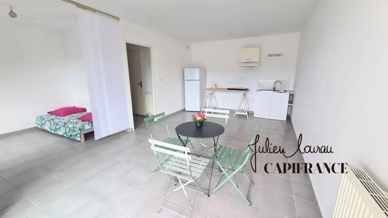 Bedrooms - T1 Bis with Balcony in Concarneau