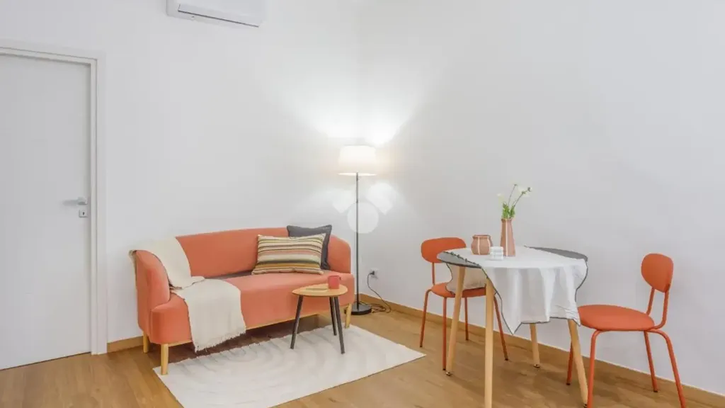 Soggiorno - Rustic Bilocale with Central Location in Reggio Emilia