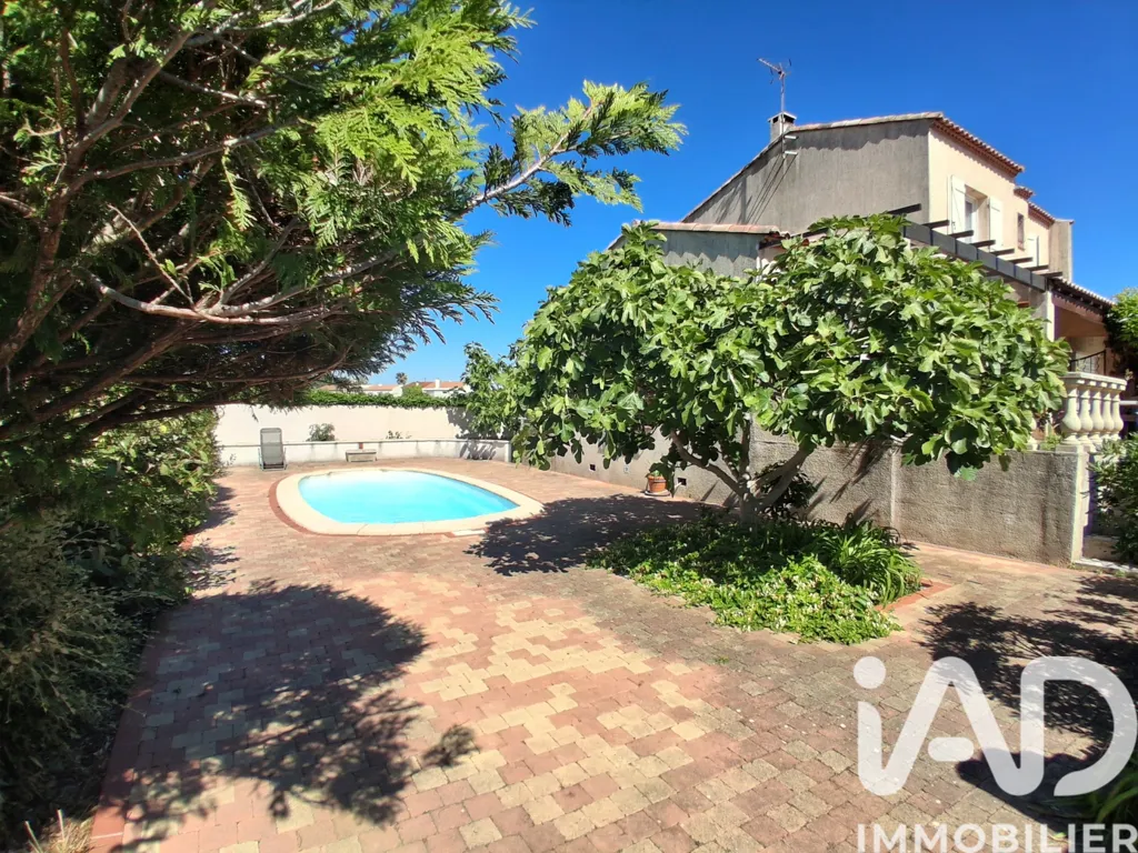 Bassein - Charming Villa with Pool in Poussan