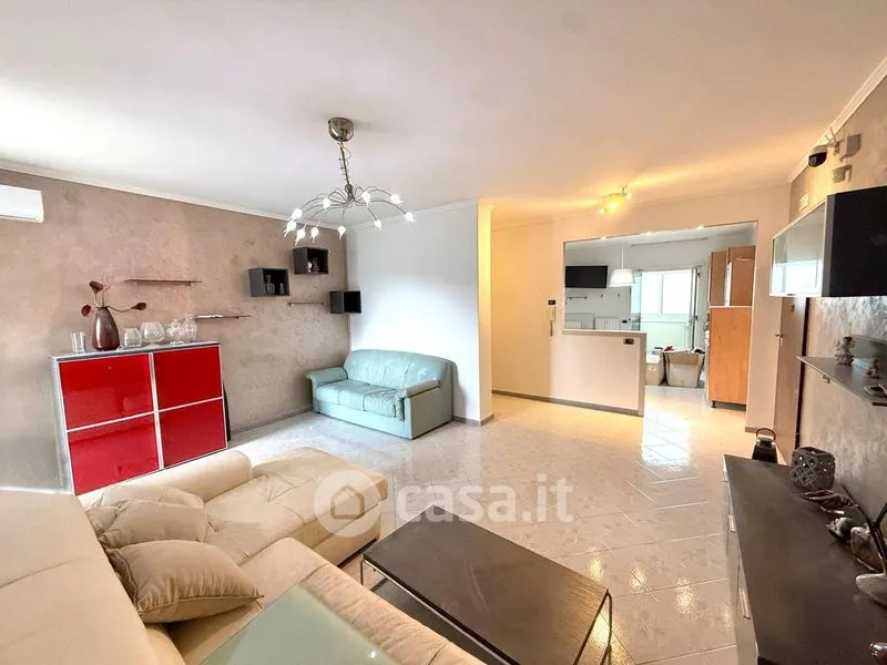 Elutuba - Fully Renovated Apartment with Balconies in Trani