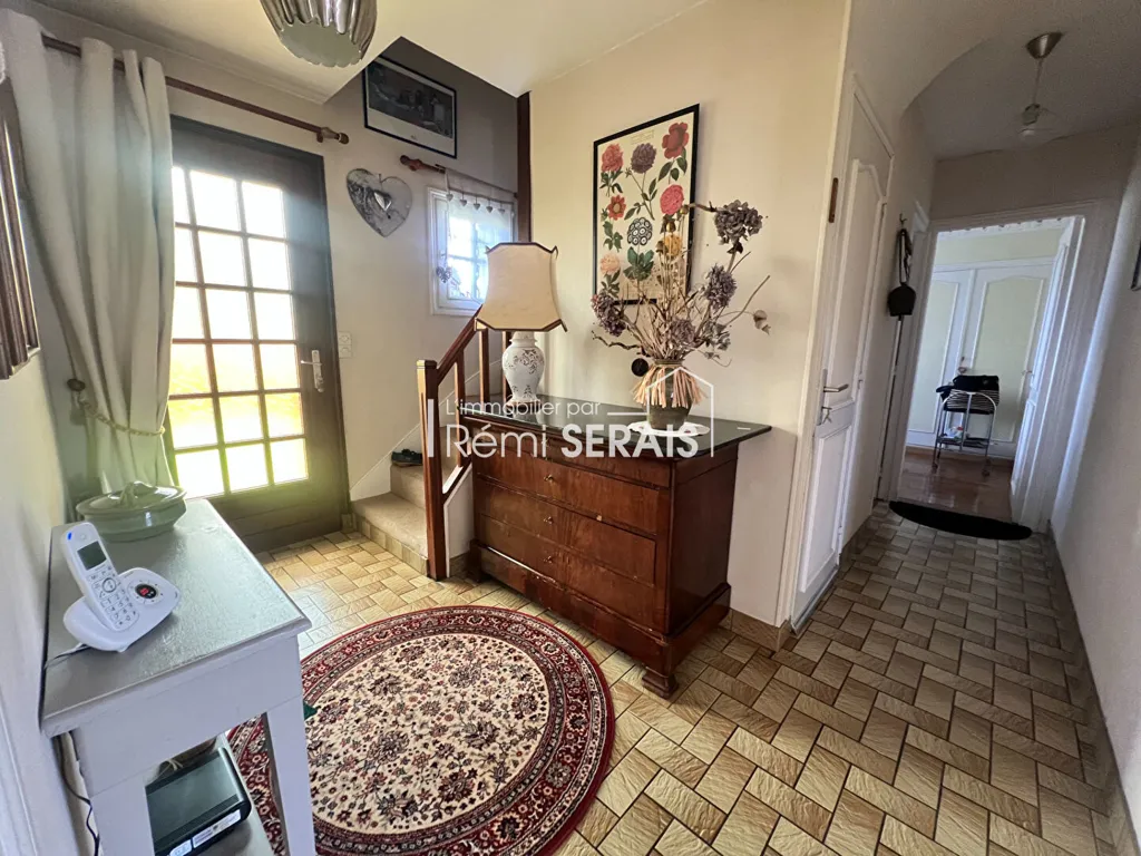 Ingresso - Family House with Constructible Land in Aunay