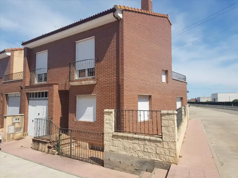 Detached House Under Construction with Terrace in Rincón de Soto