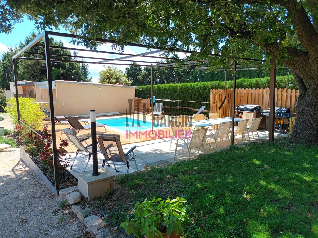 Bassein - Spacious House with Pool near Beaumes-De-Venise