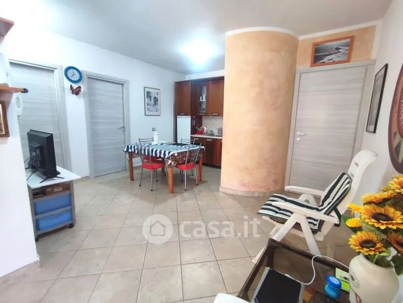Söögituba - Ground Floor Apartment with Private Courtyard in Bosa