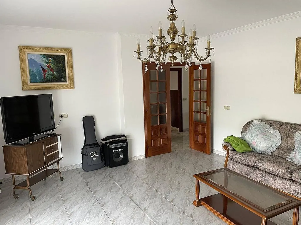 Séjour - Stone Chalet with Terrace in Meis