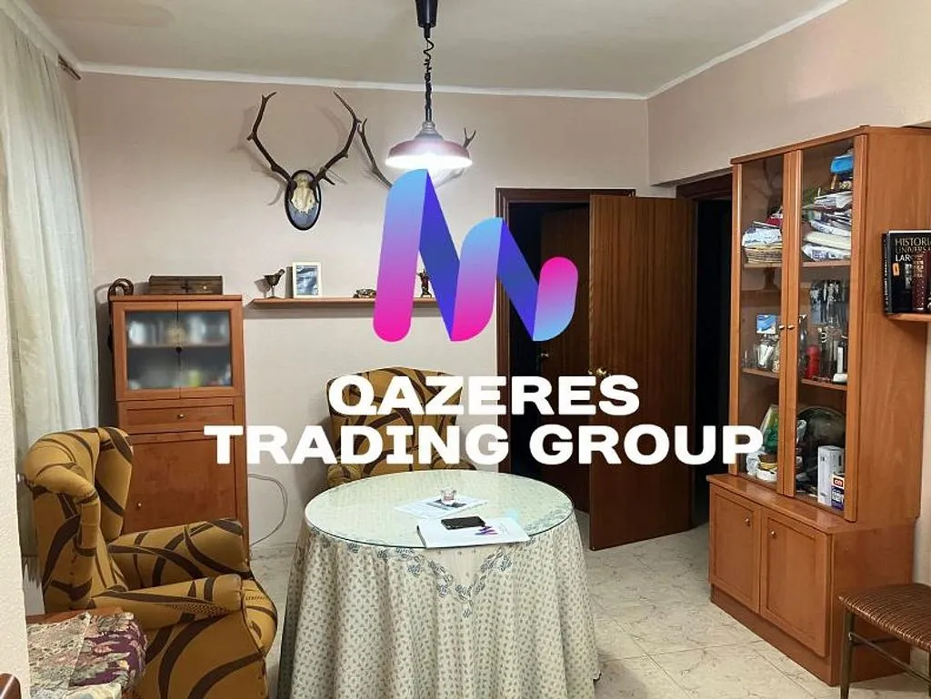 Salle à manger - 3-Bedroom Flat with Terrace in Monumental City