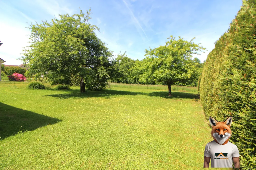 Jardin - Ferme de 1902 avec Jardin à Evette-Salbert