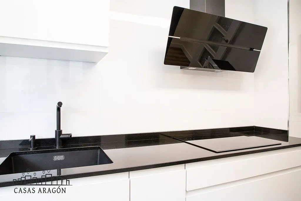 Cuisine - Modernised Flat with South View in Lausana